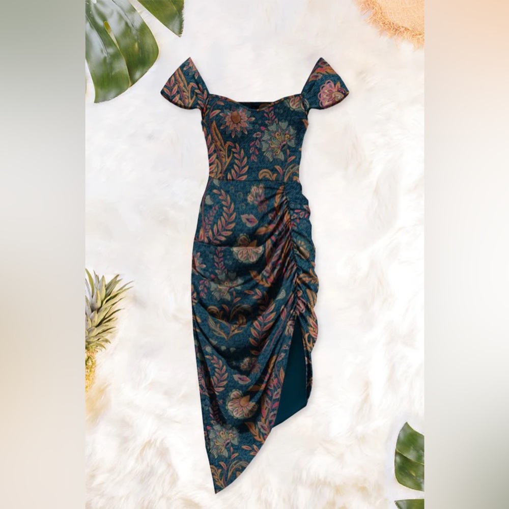 Halley Ruched MIDI Dress by Averie, size S